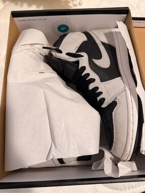 Jordan Air Jordan 1 Retro High OG - Black, Red, White